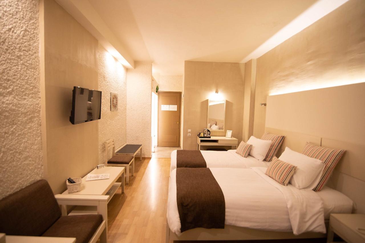 Hotel Nidimos 3*